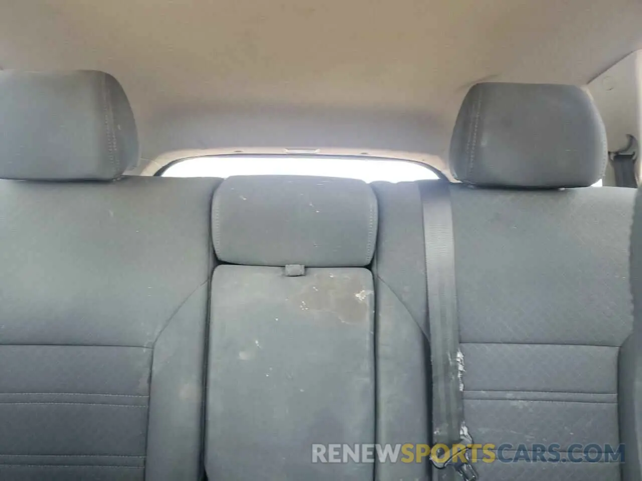 10 Photograph of a damaged car 5XYPG4A52LG666254 KIA SORENTO 2020