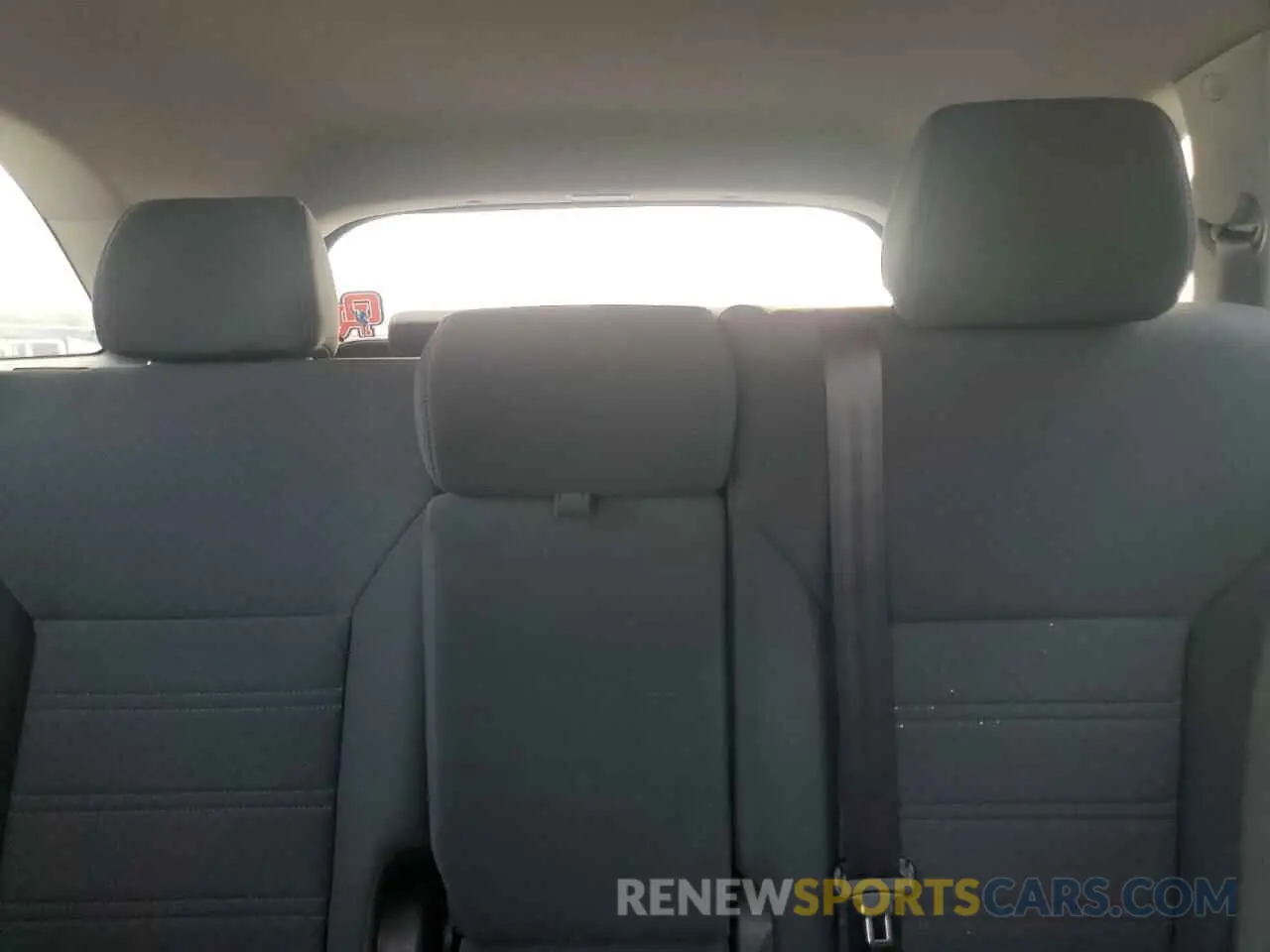 10 Photograph of a damaged car 5XYPG4A53LG622408 KIA SORENTO 2020