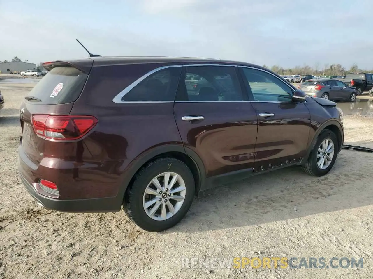 3 Photograph of a damaged car 5XYPG4A53LG622408 KIA SORENTO 2020
