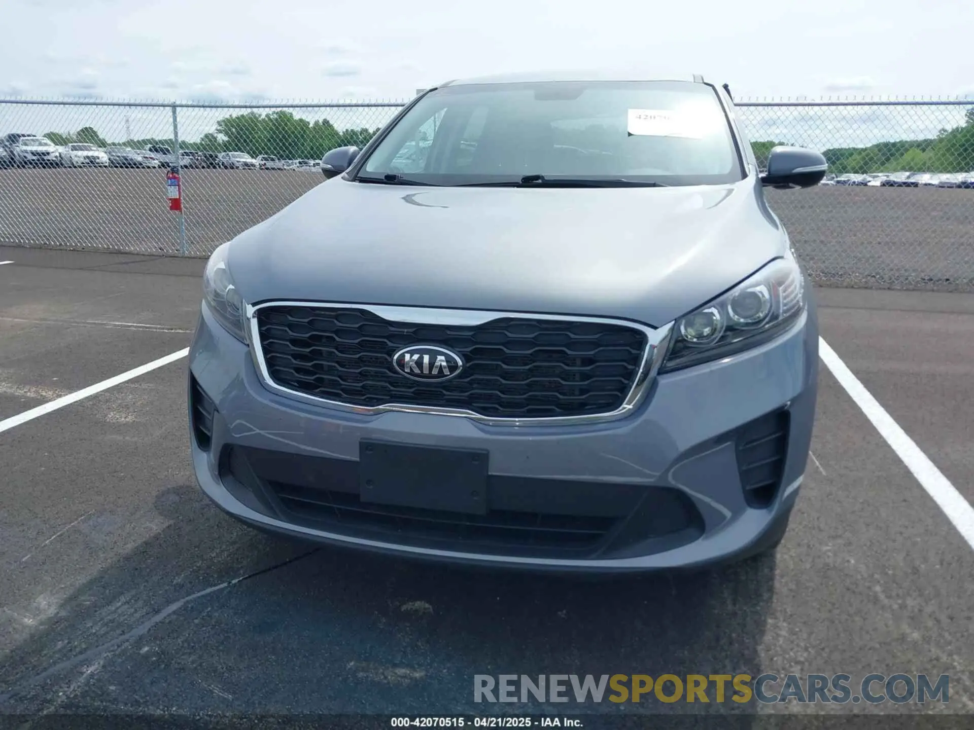 12 Photograph of a damaged car 5XYPG4A53LG675755 KIA SORENTO 2020