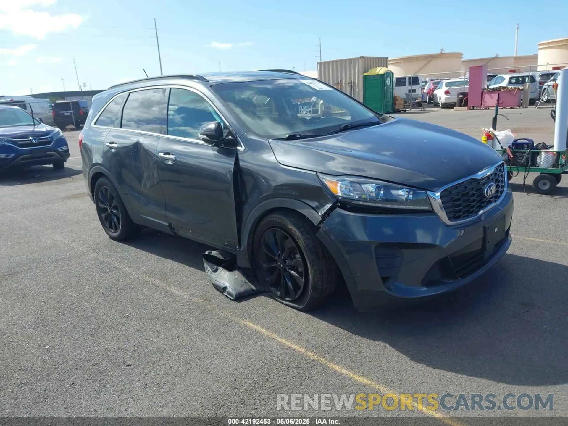 1 Photograph of a damaged car 5XYPG4A54LG703207 KIA SORENTO 2020