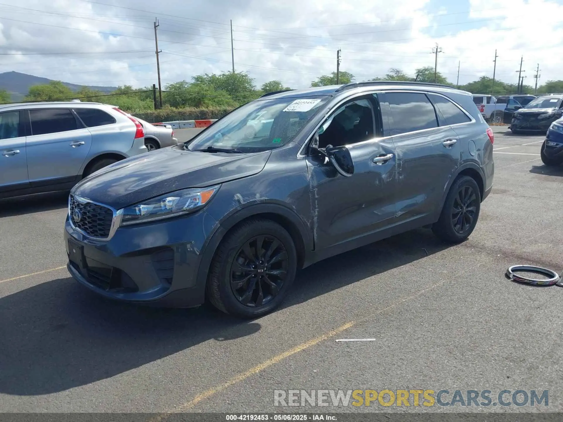 2 Photograph of a damaged car 5XYPG4A54LG703207 KIA SORENTO 2020