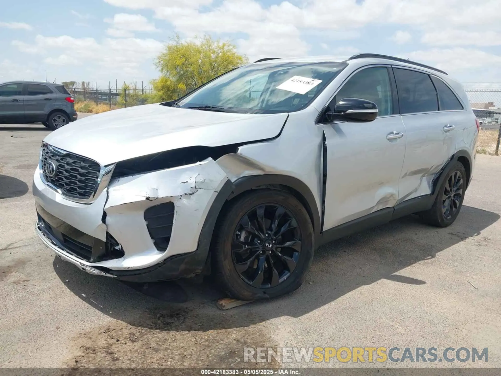 2 Photograph of a damaged car 5XYPG4A55LG694372 KIA SORENTO 2020