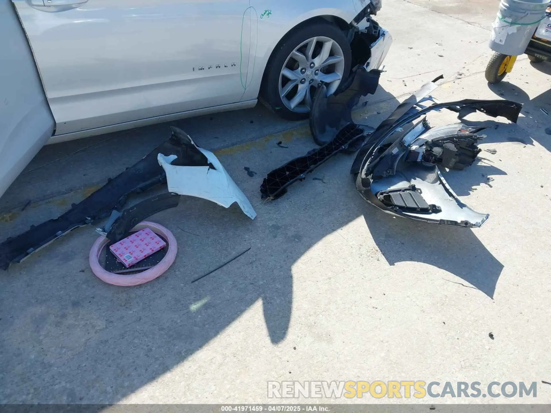 12 Photograph of a damaged car 5XYPG4A56LG655600 KIA SORENTO 2020