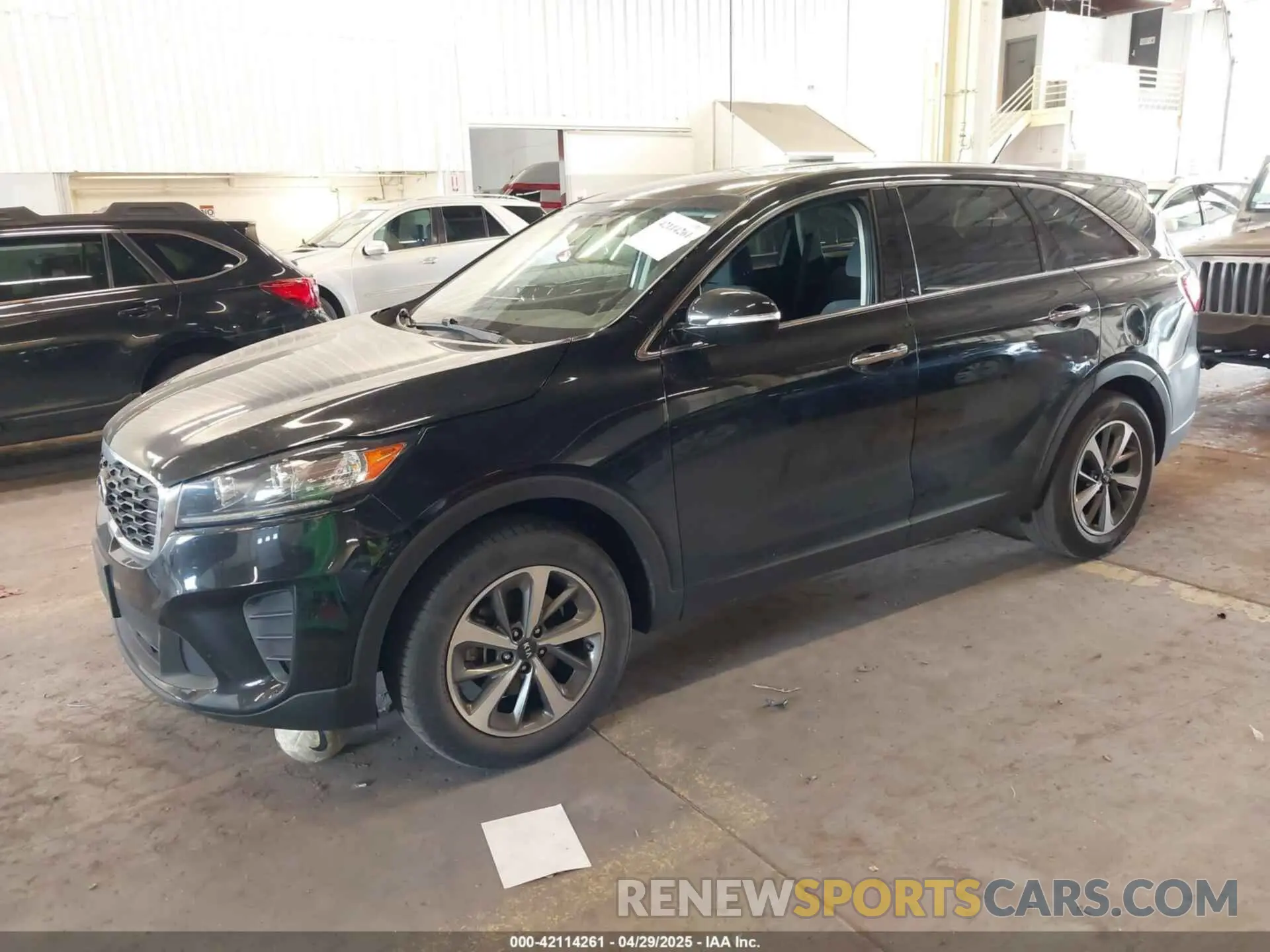 2 Photograph of a damaged car 5XYPG4A57LG620659 KIA SORENTO 2020