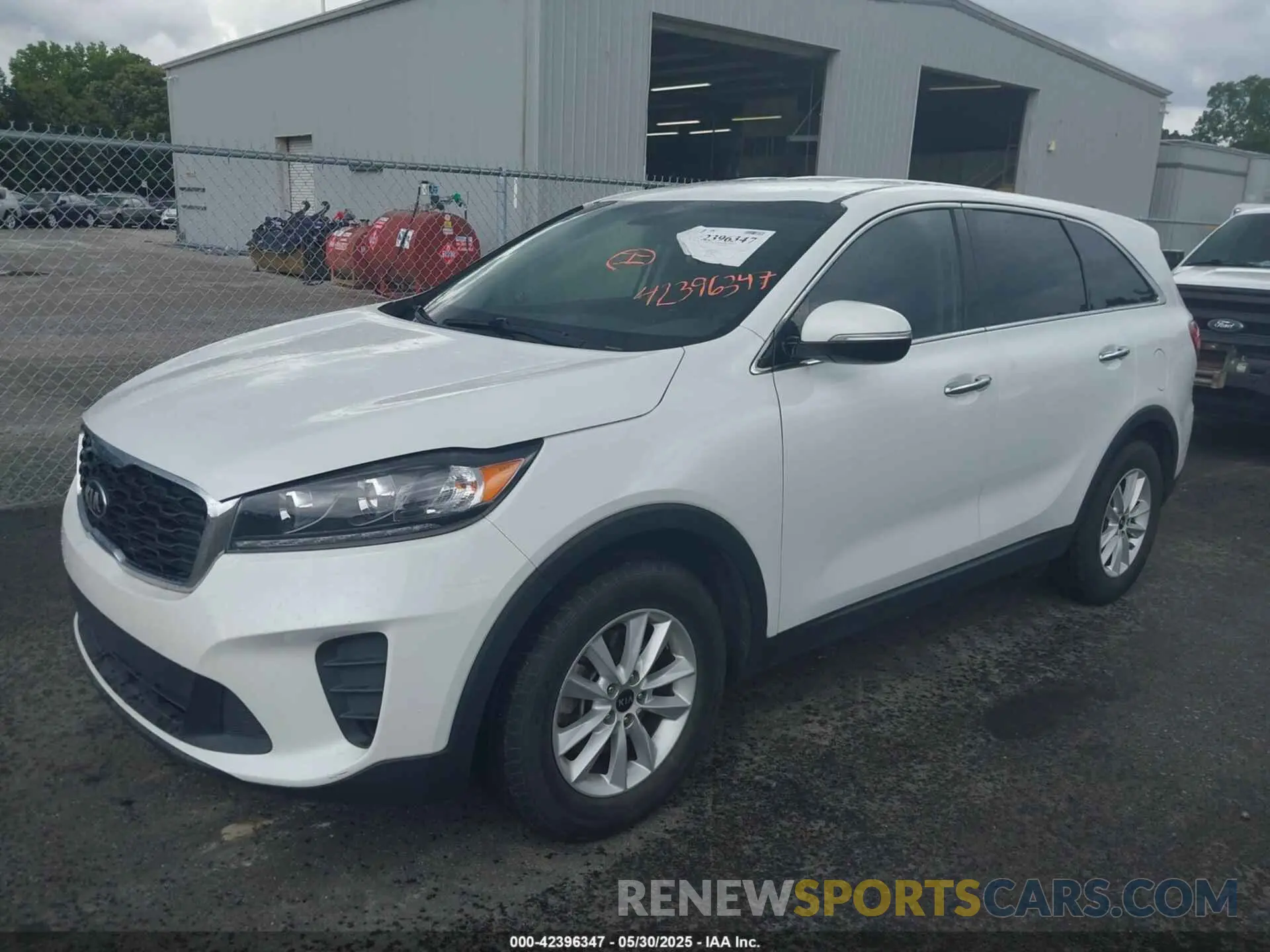2 Photograph of a damaged car 5XYPG4A57LG622816 KIA SORENTO 2020