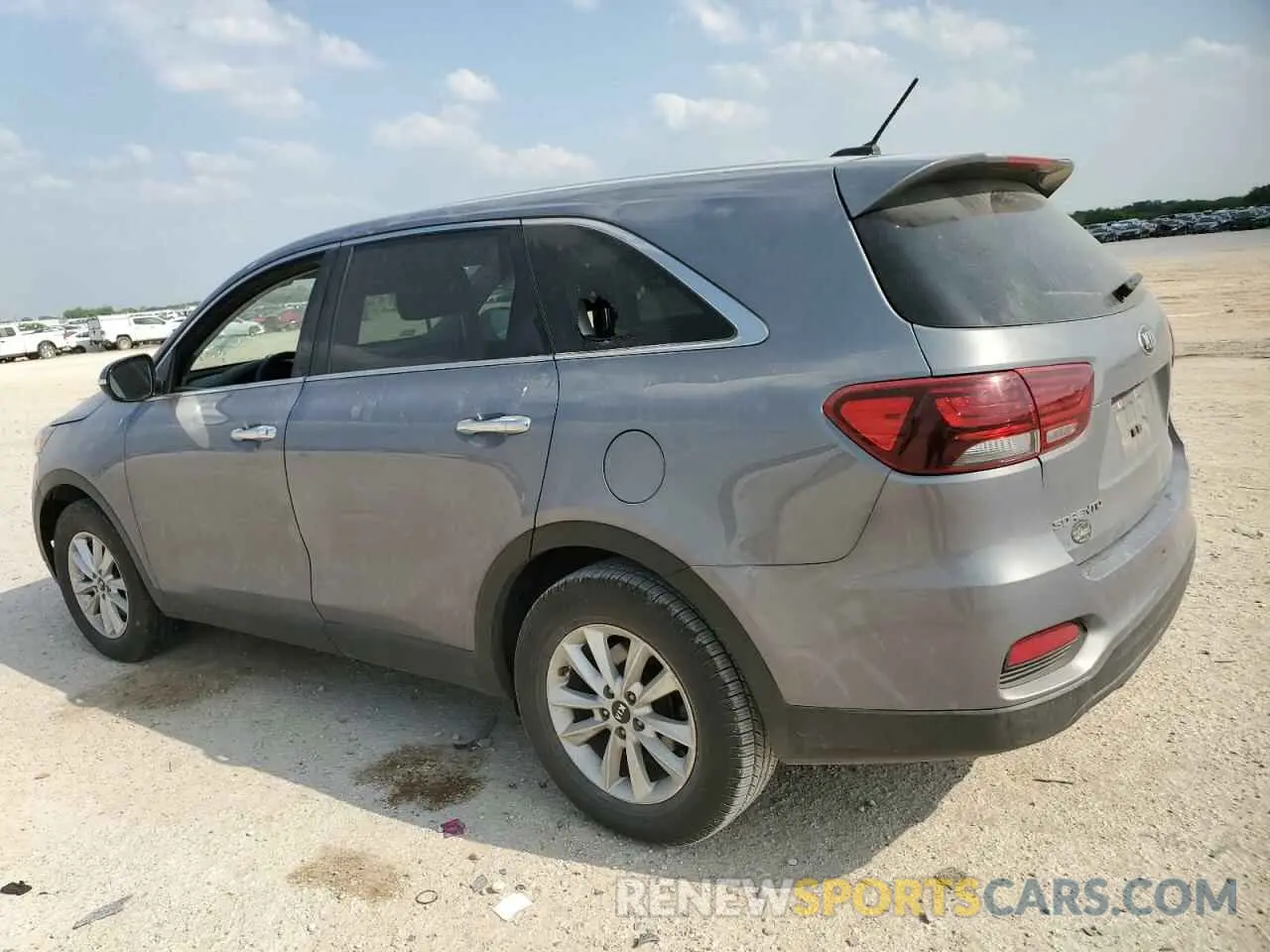 2 Photograph of a damaged car 5XYPG4A57LG670056 KIA SORENTO 2020