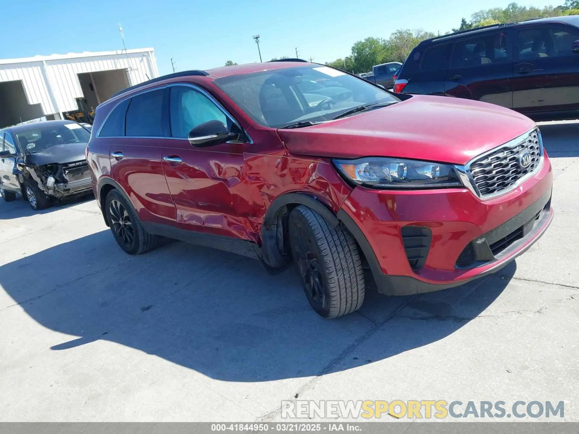 13 Photograph of a damaged car 5XYPG4A58LG710791 KIA SORENTO 2020
