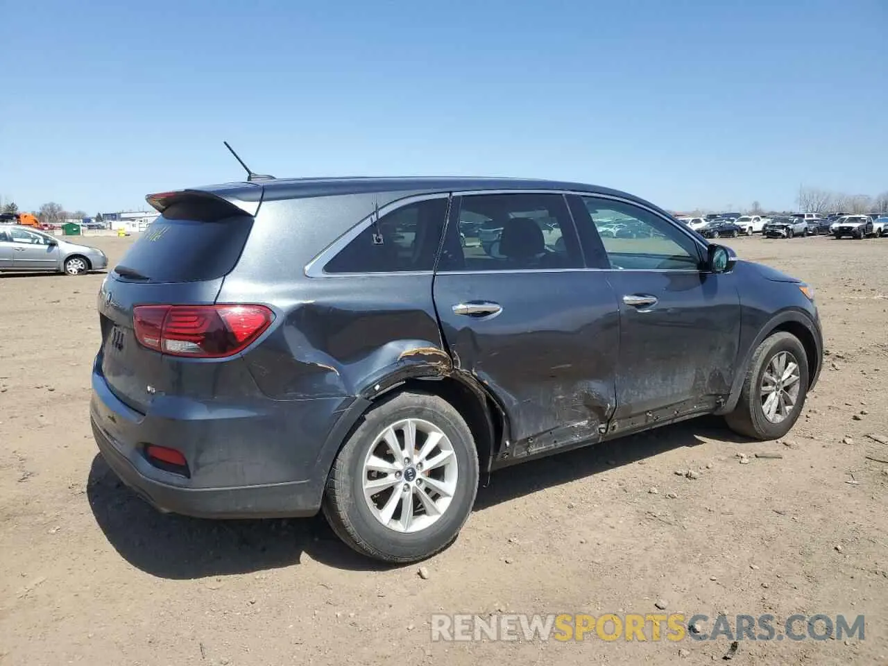 3 Photograph of a damaged car 5XYPG4A59LG607797 KIA SORENTO 2020