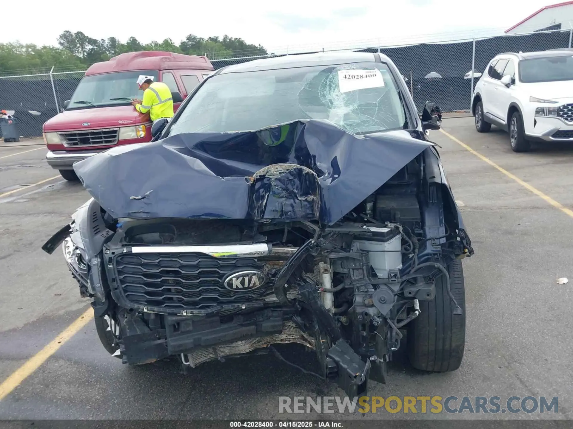 12 Photograph of a damaged car 5XYPG4A5XLG626844 KIA SORENTO 2020