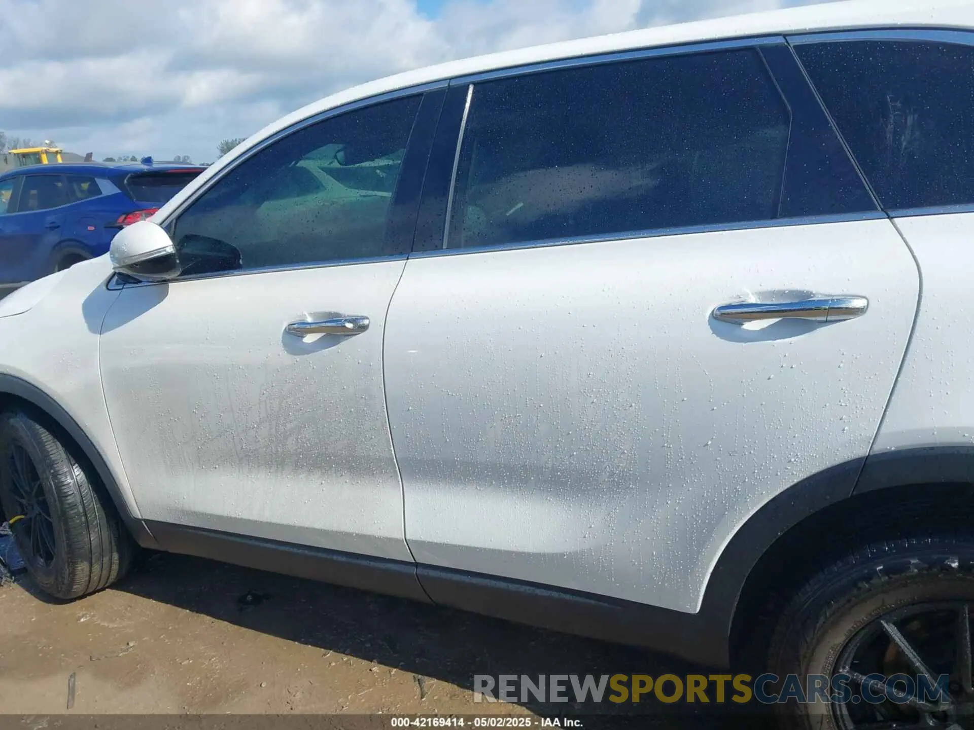 15 Photograph of a damaged car 5XYPG4A5XLG628626 KIA SORENTO 2020