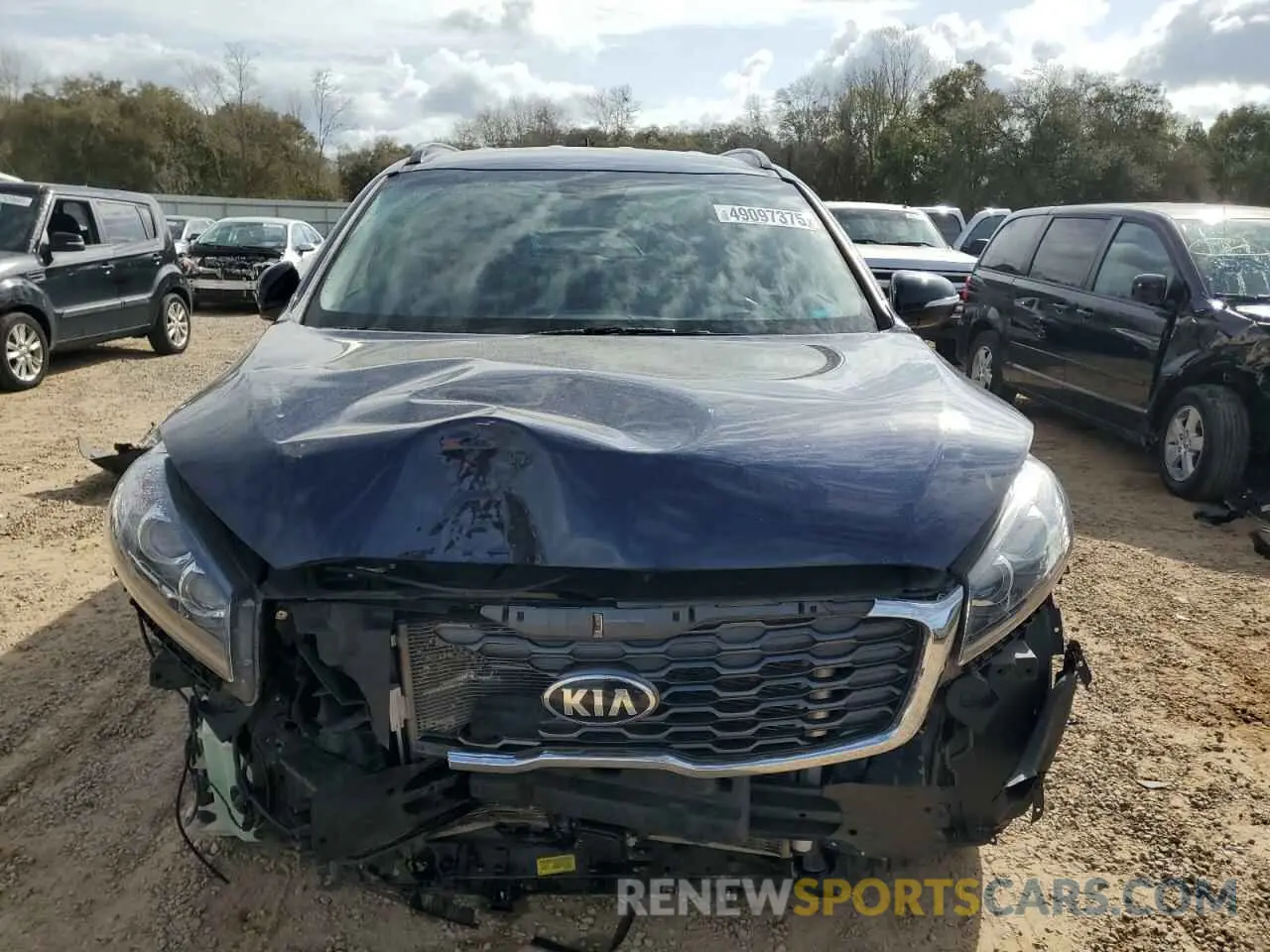 5 Photograph of a damaged car 5XYPG4A5XLG710436 KIA SORENTO 2020