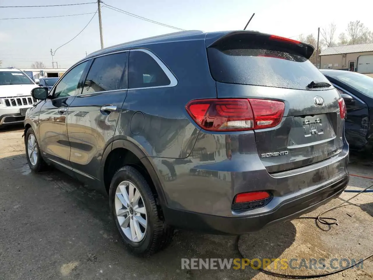 2 Photograph of a damaged car 5XYPGDA32LG655818 KIA SORENTO 2020