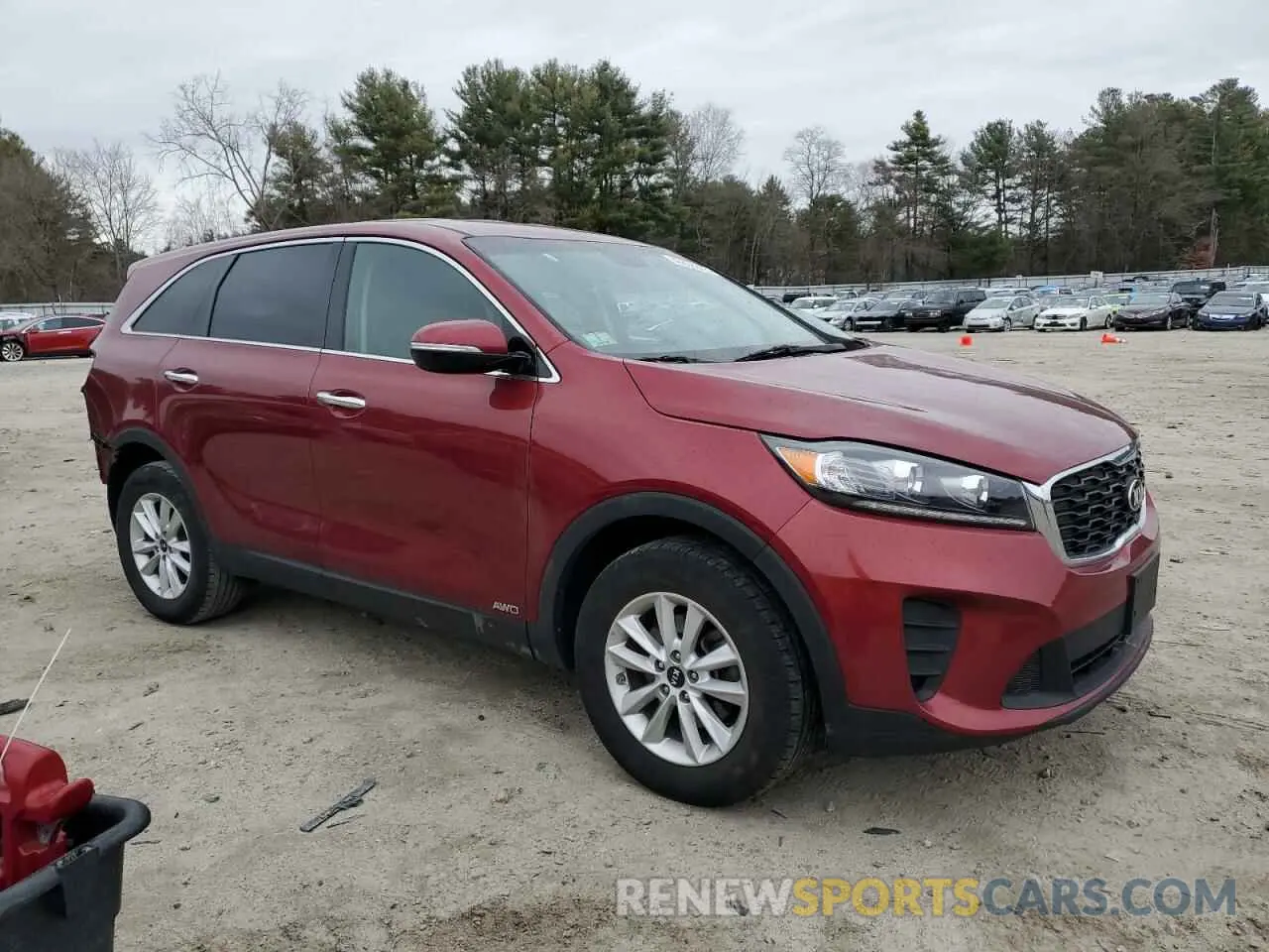4 Photograph of a damaged car 5XYPGDA33LG664236 KIA SORENTO 2020