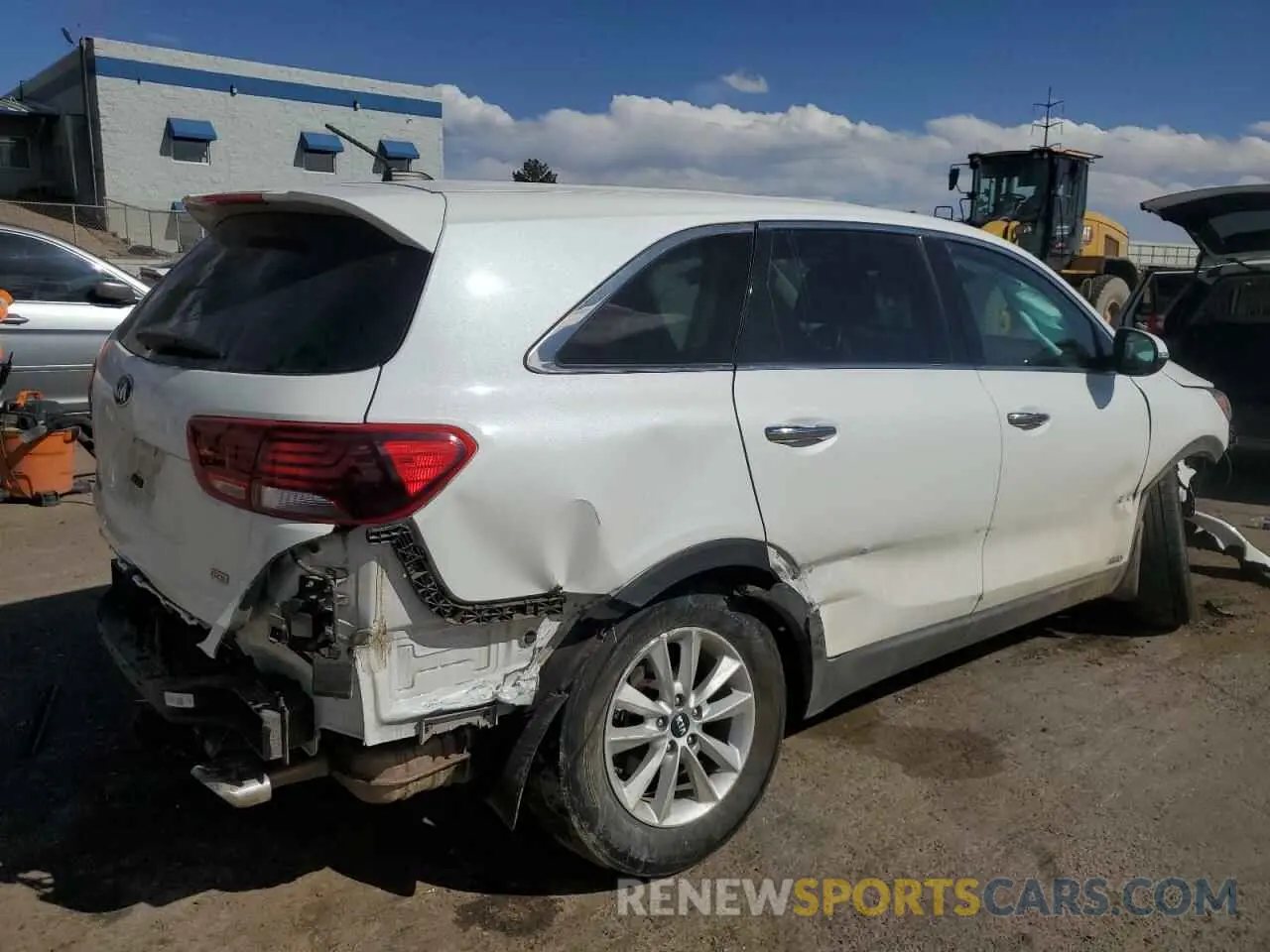 3 Photograph of a damaged car 5XYPGDA34LG676489 KIA SORENTO 2020