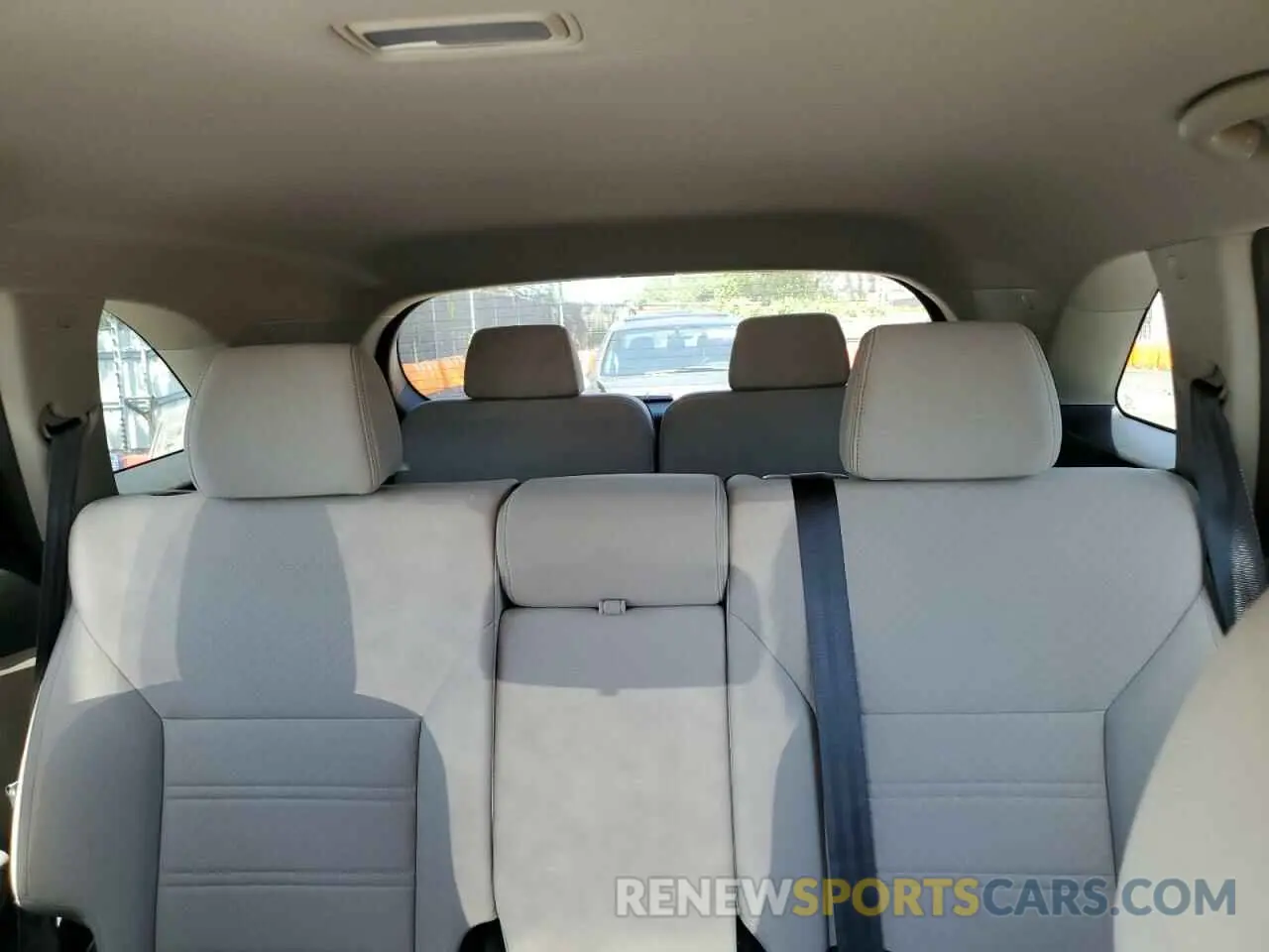 10 Photograph of a damaged car 5XYPGDA35LG648300 KIA SORENTO 2020