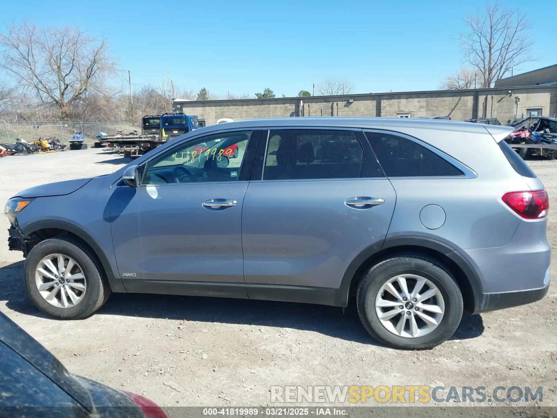 15 Photograph of a damaged car 5XYPGDA36LG635684 KIA SORENTO 2020