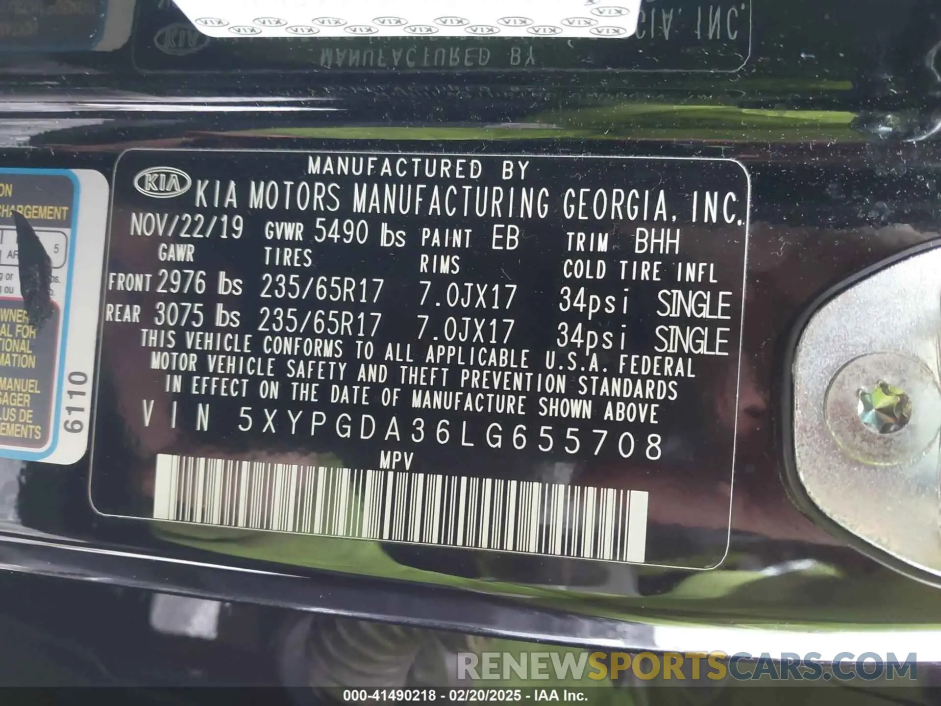 9 Photograph of a damaged car 5XYPGDA36LG655708 KIA SORENTO 2020