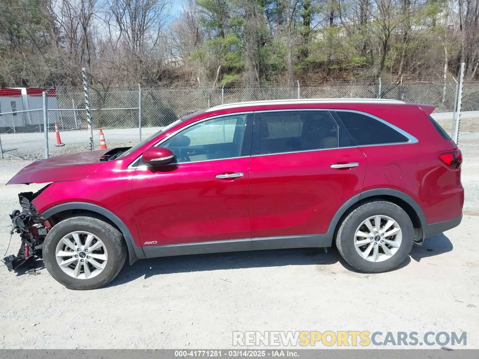 14 Photograph of a damaged car 5XYPGDA36LG671455 KIA SORENTO 2020