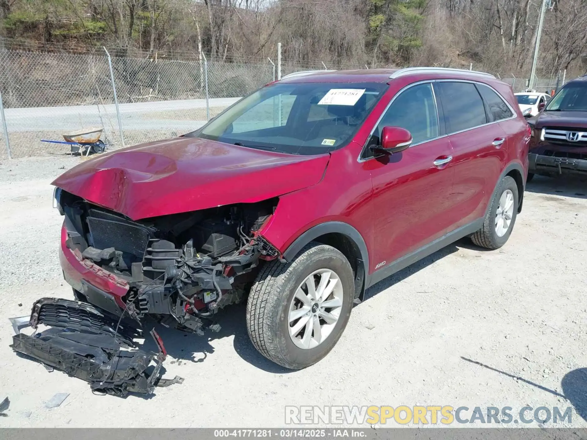 2 Photograph of a damaged car 5XYPGDA36LG671455 KIA SORENTO 2020