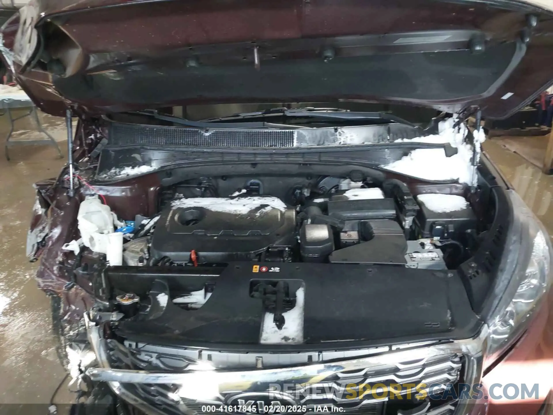 10 Photograph of a damaged car 5XYPGDA37LG647486 KIA SORENTO 2020