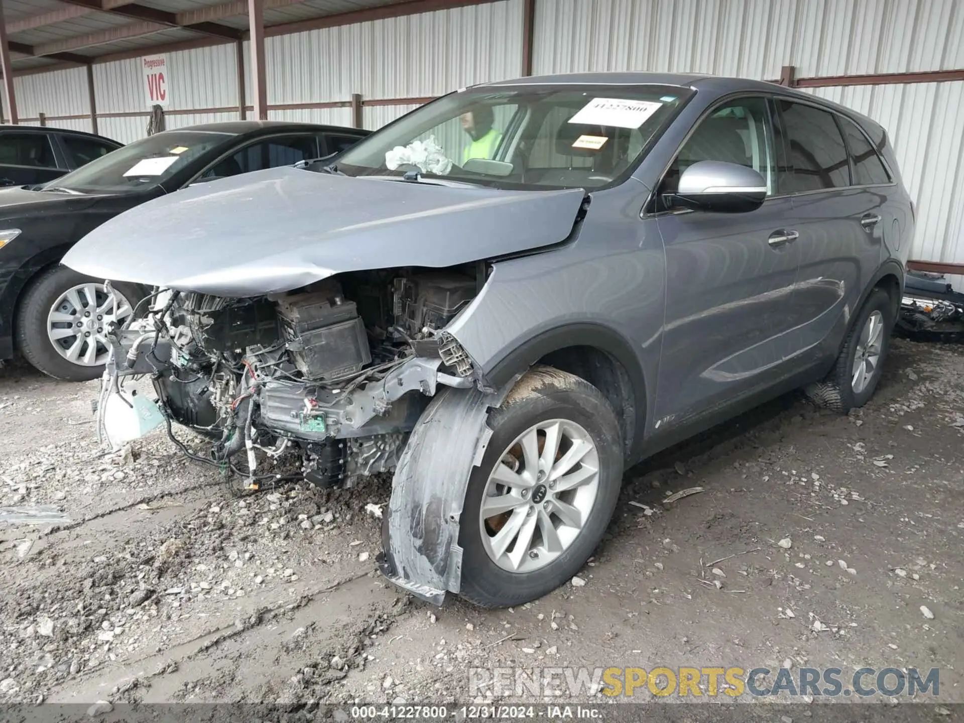 2 Photograph of a damaged car 5XYPGDA37LG683095 KIA SORENTO 2020