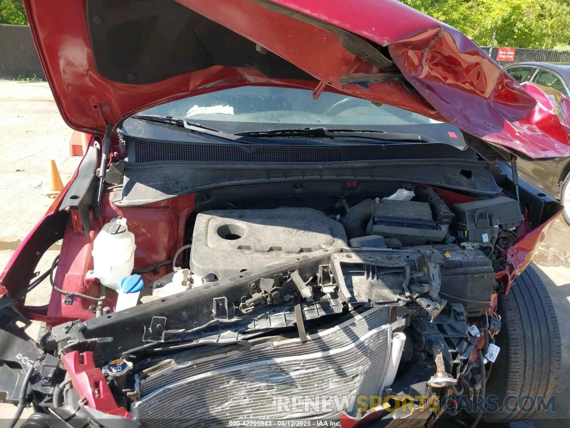 10 Photograph of a damaged car 5XYPGDA37LG685798 KIA SORENTO 2020