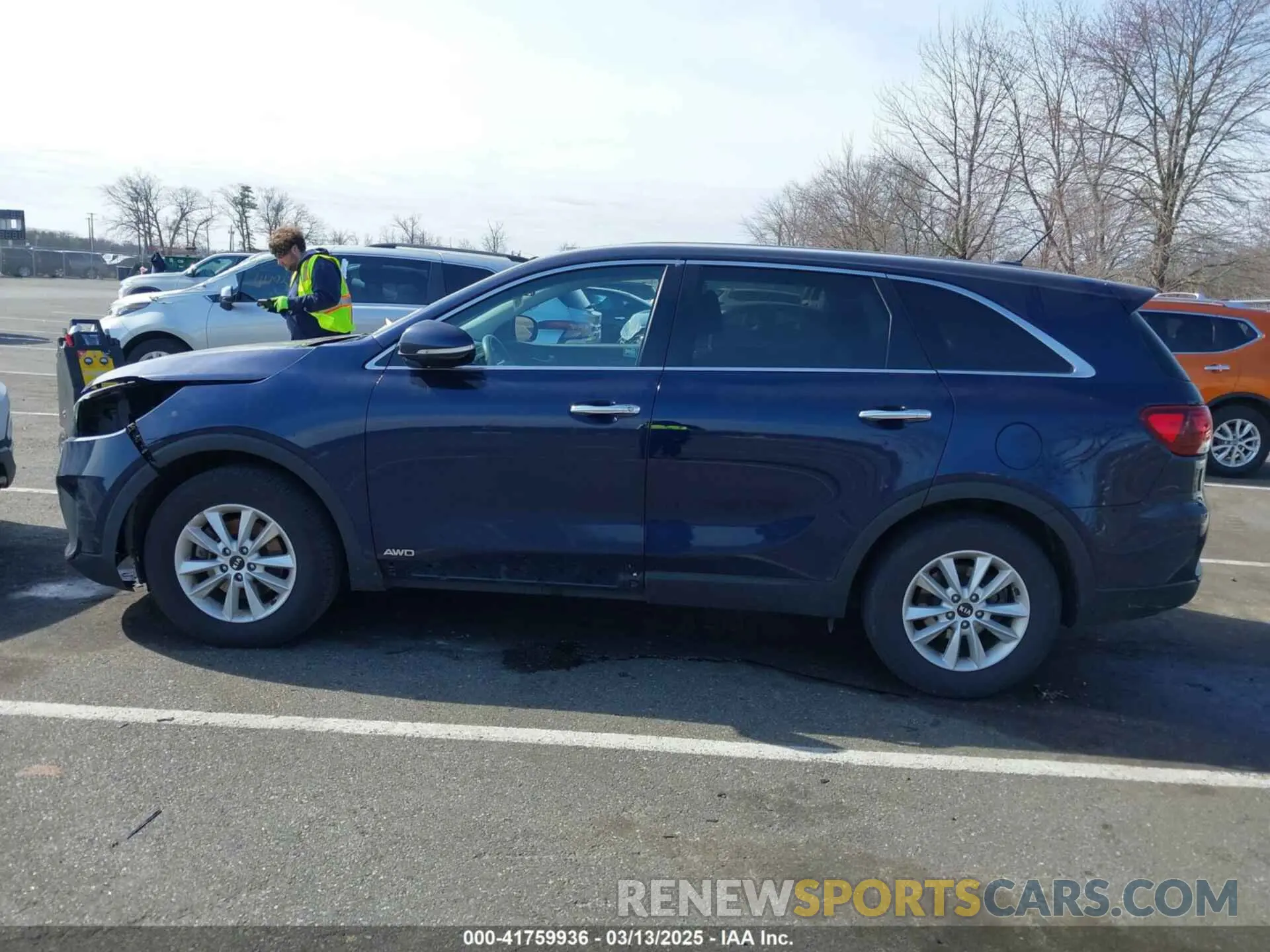 14 Photograph of a damaged car 5XYPGDA38LG627828 KIA SORENTO 2020