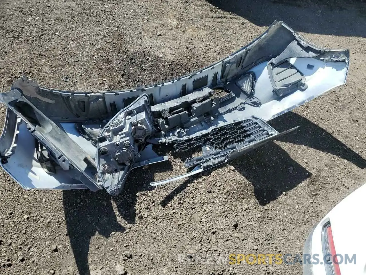 13 Photograph of a damaged car 5XYPGDA38LG646976 KIA SORENTO 2020