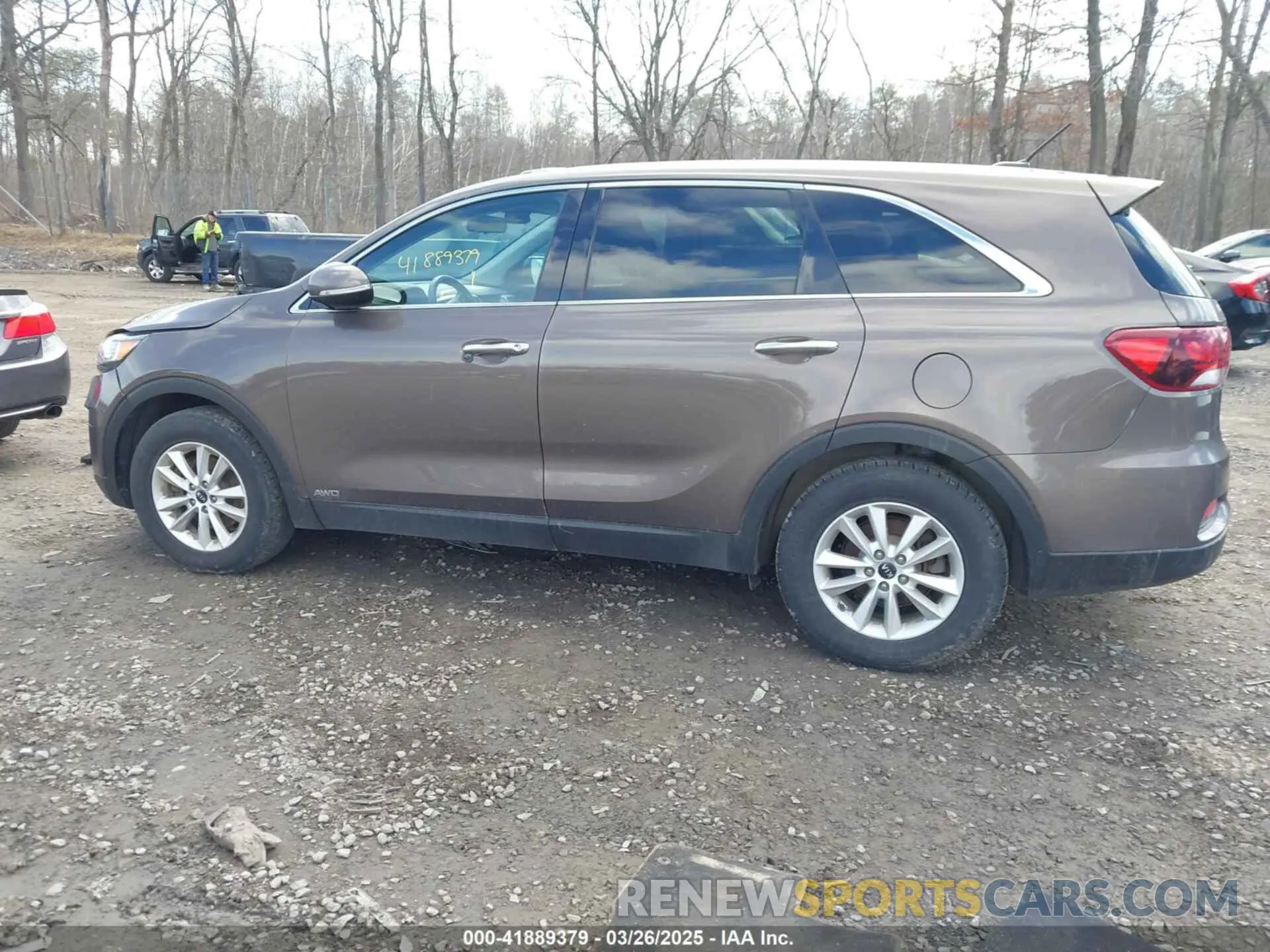 14 Photograph of a damaged car 5XYPGDA50LG620521 KIA SORENTO 2020