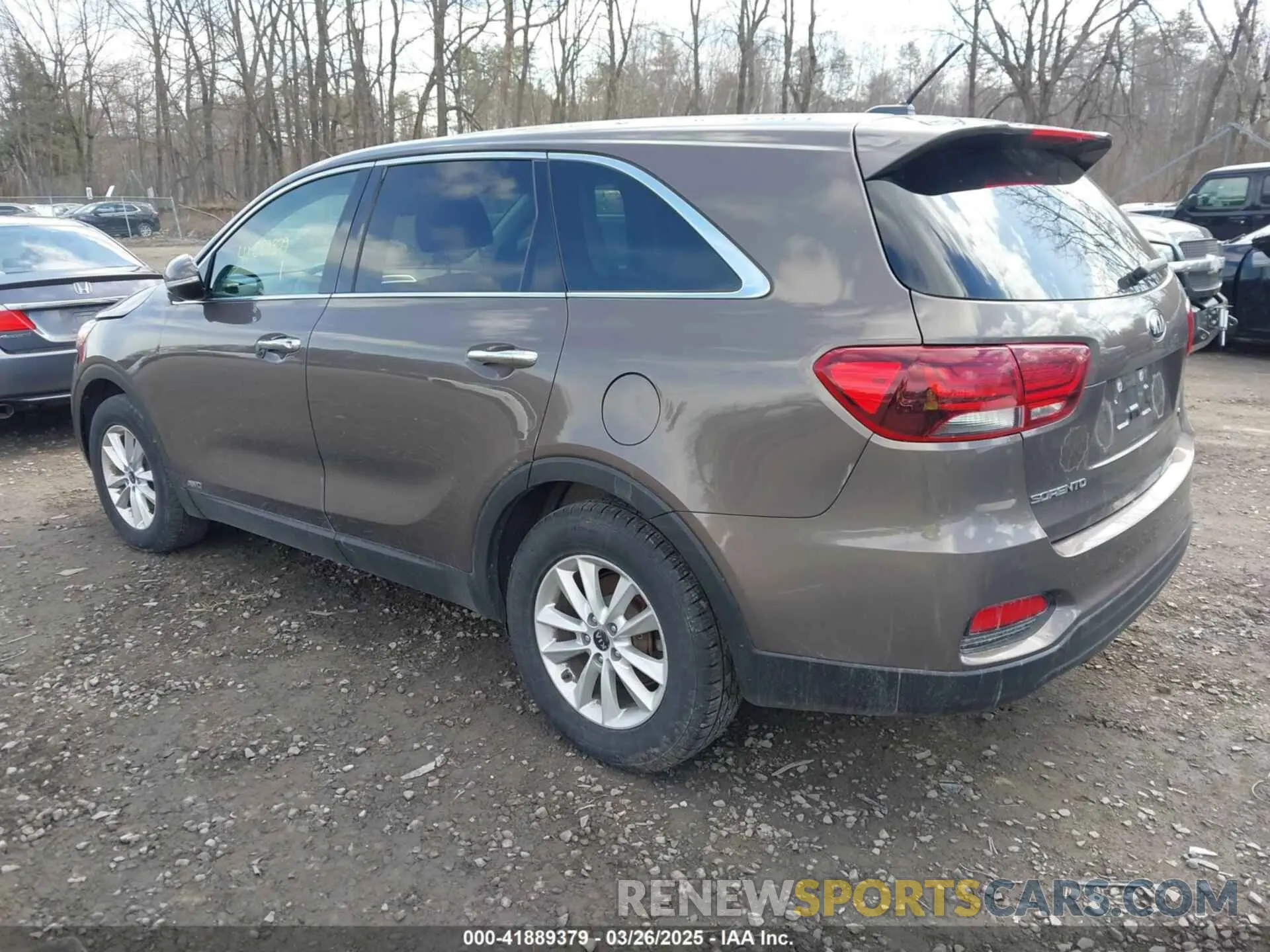 3 Photograph of a damaged car 5XYPGDA50LG620521 KIA SORENTO 2020