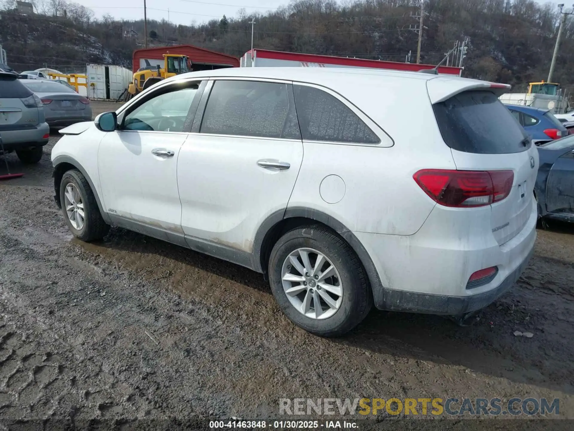 3 Photograph of a damaged car 5XYPGDA51LG618504 KIA SORENTO 2020