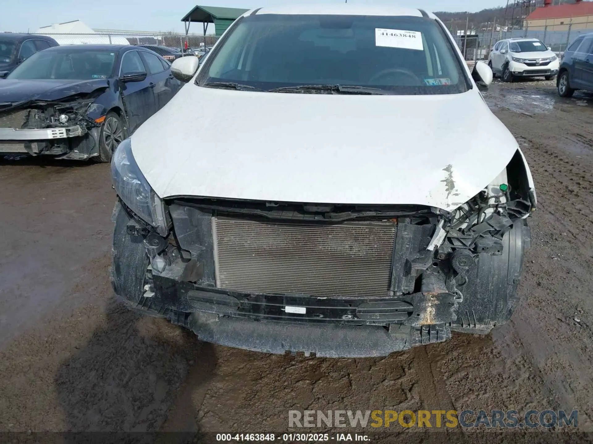 6 Photograph of a damaged car 5XYPGDA51LG618504 KIA SORENTO 2020