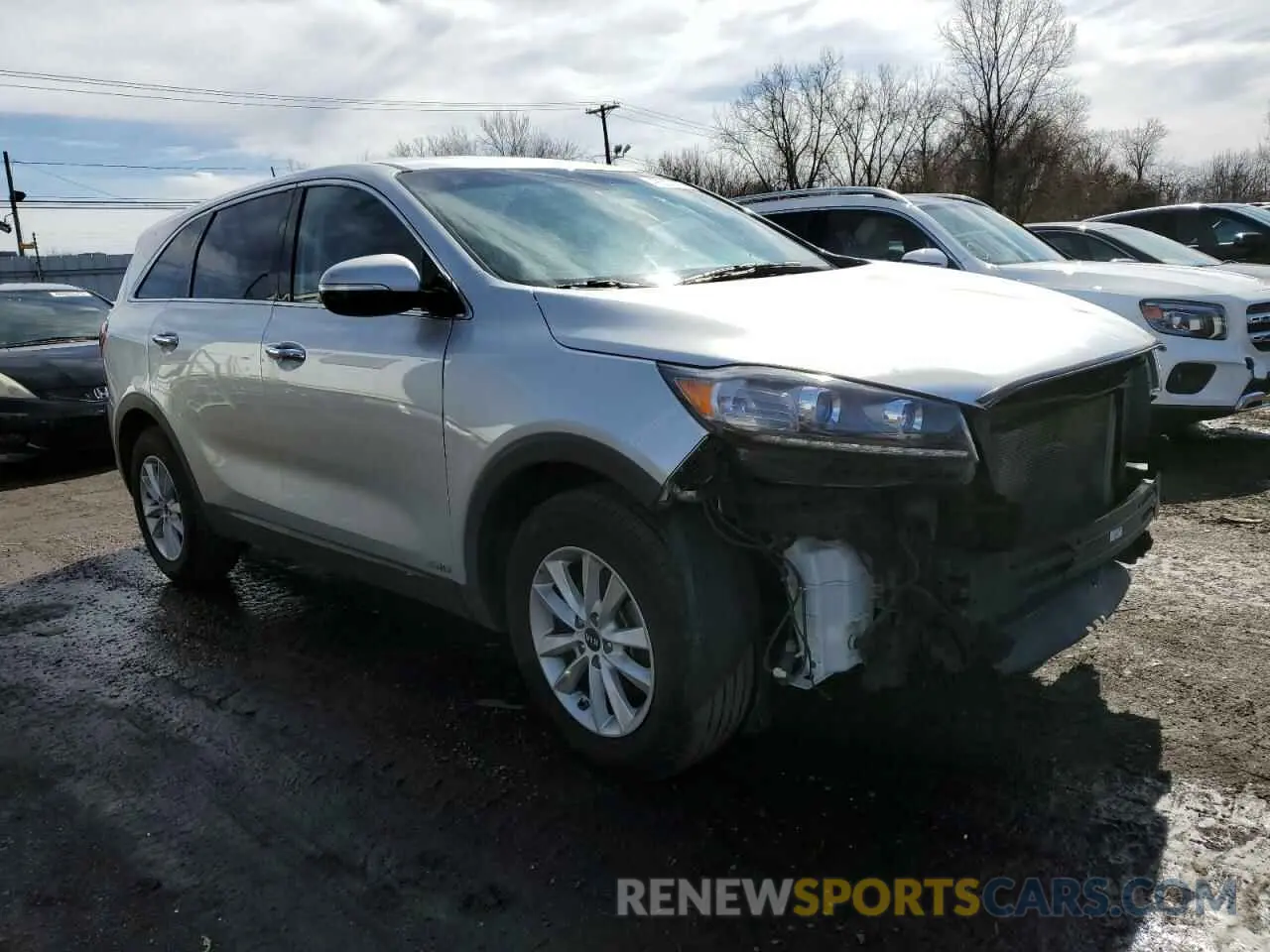 4 Photograph of a damaged car 5XYPGDA52LG618026 KIA SORENTO 2020