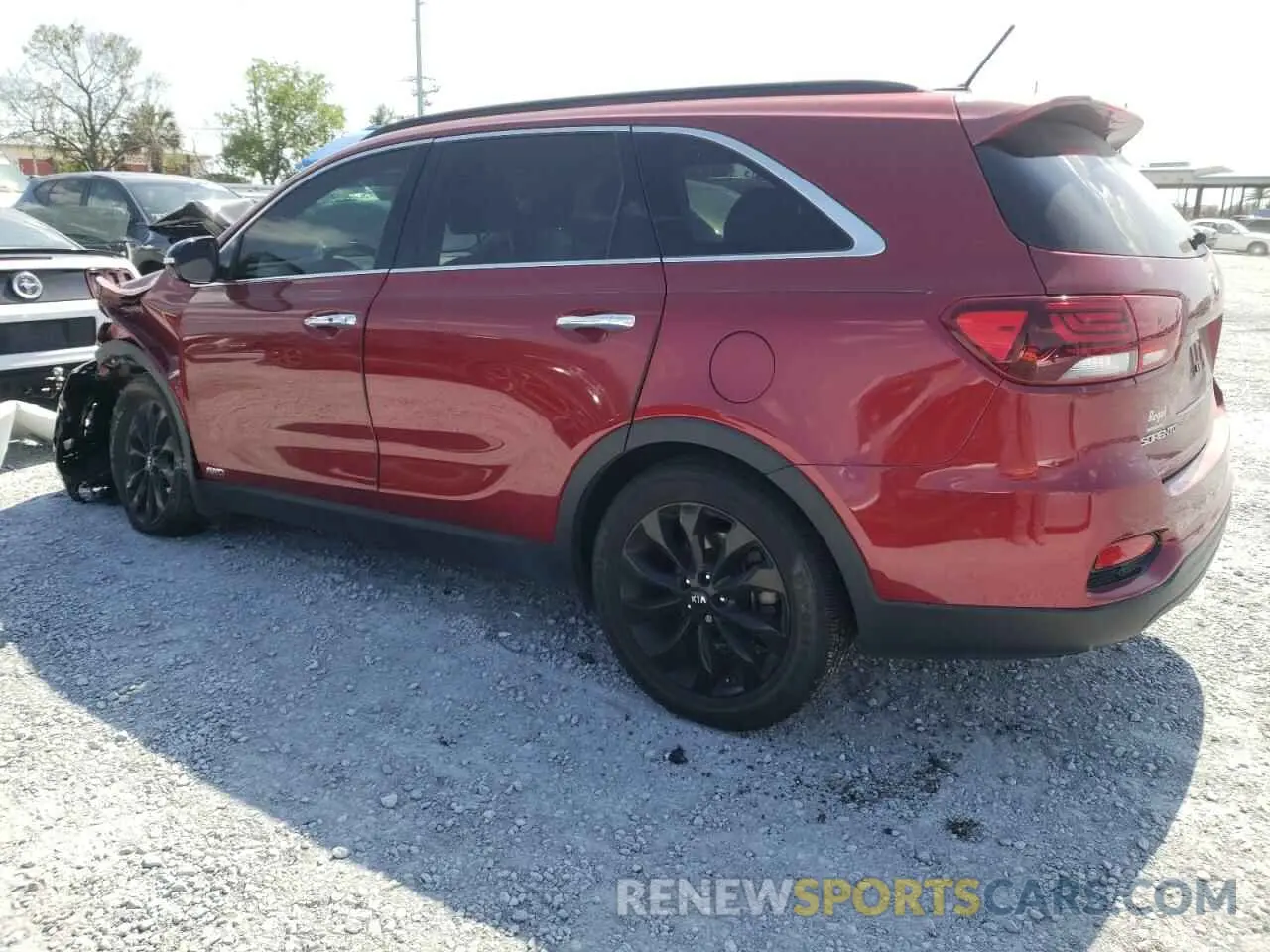 2 Photograph of a damaged car 5XYPGDA53LG662195 KIA SORENTO 2020