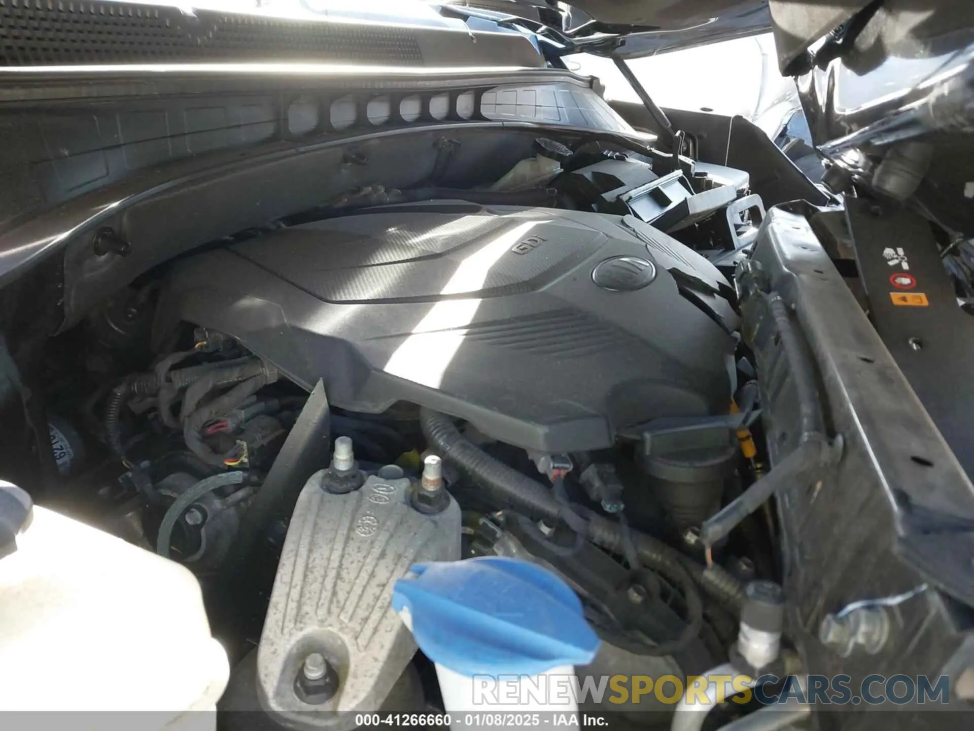 10 Photograph of a damaged car 5XYPGDA54LG619310 KIA SORENTO 2020