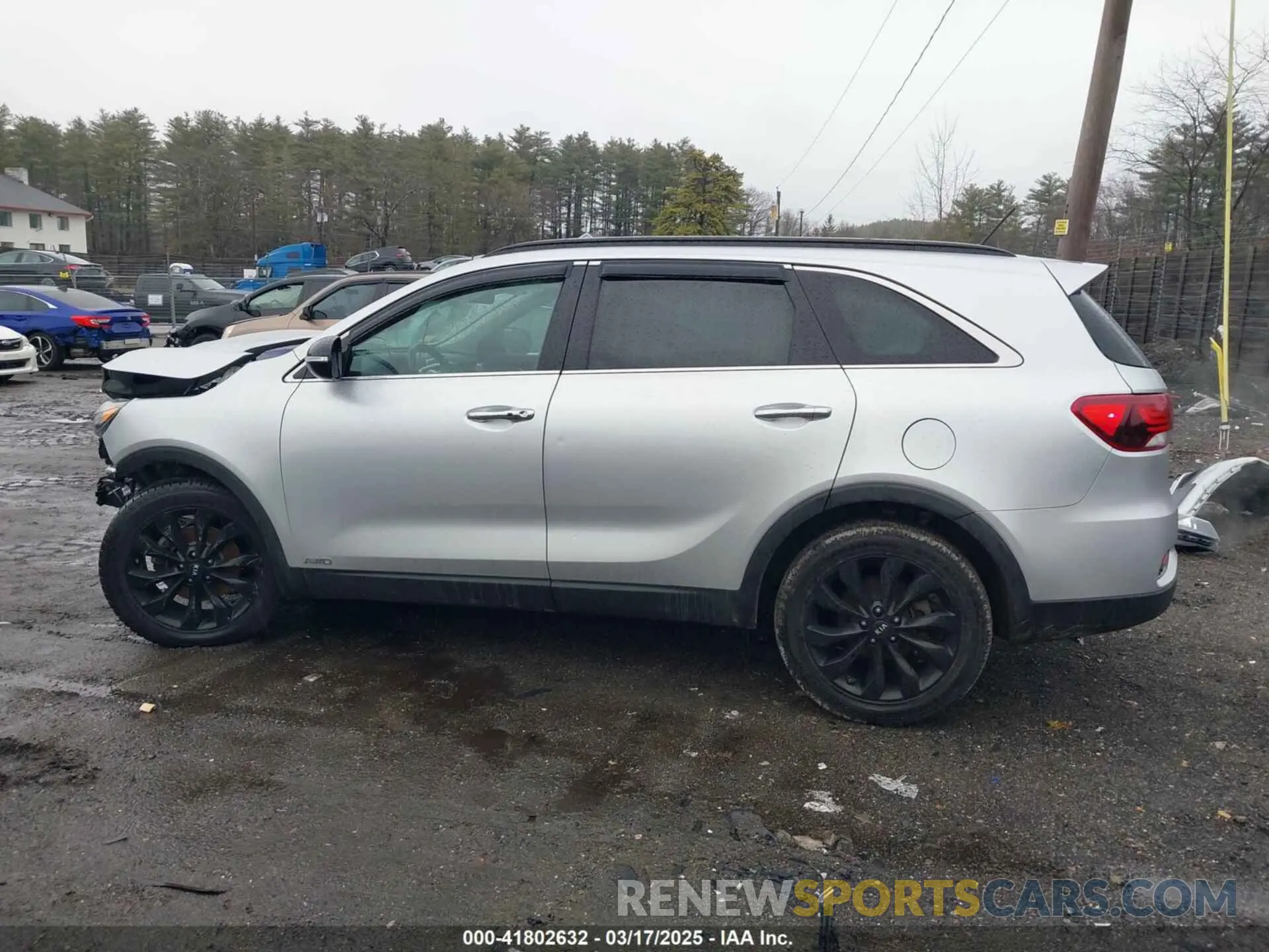 15 Photograph of a damaged car 5XYPGDA55LG667883 KIA SORENTO 2020