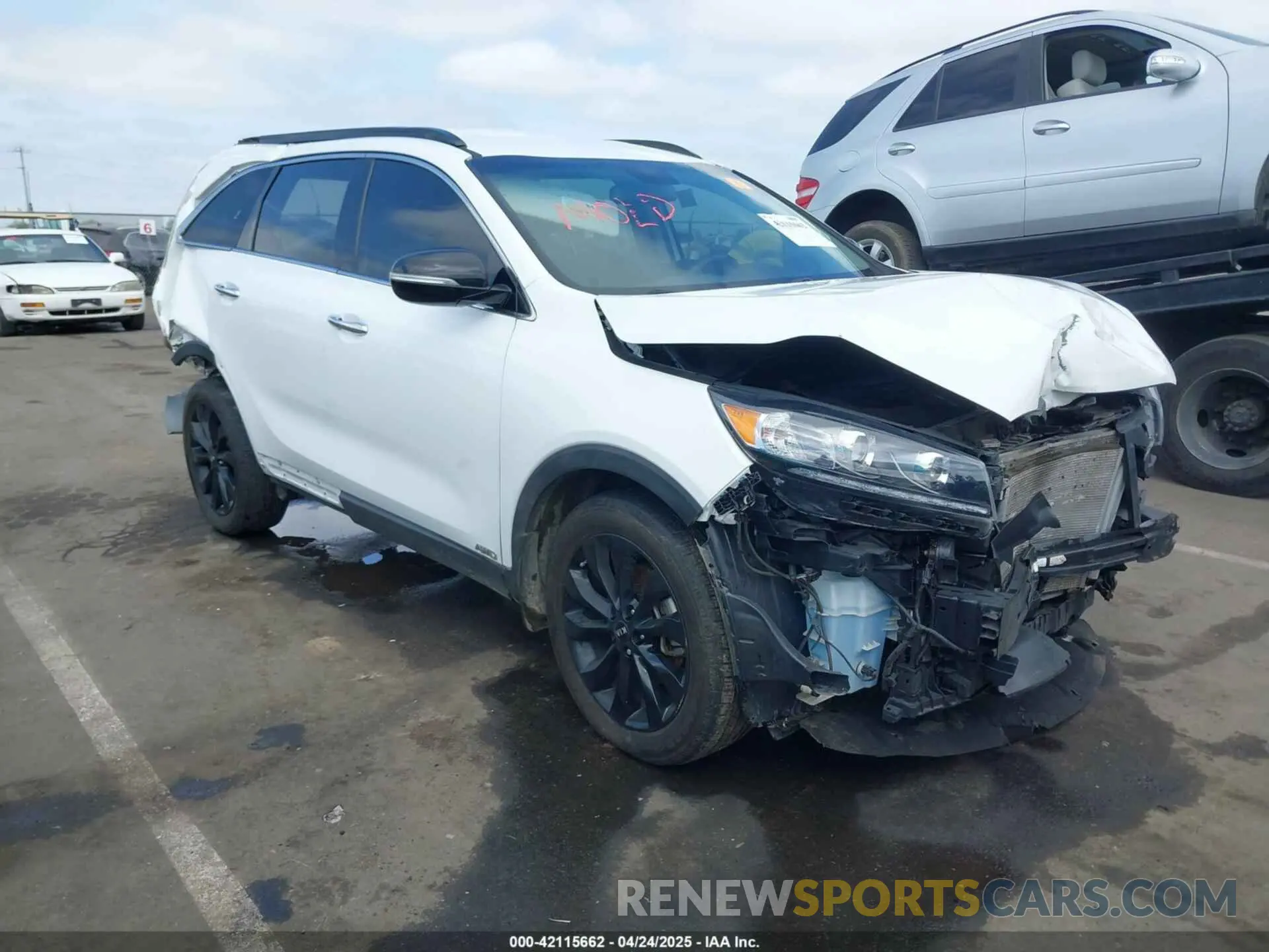 1 Photograph of a damaged car 5XYPGDA55LG696963 KIA SORENTO 2020