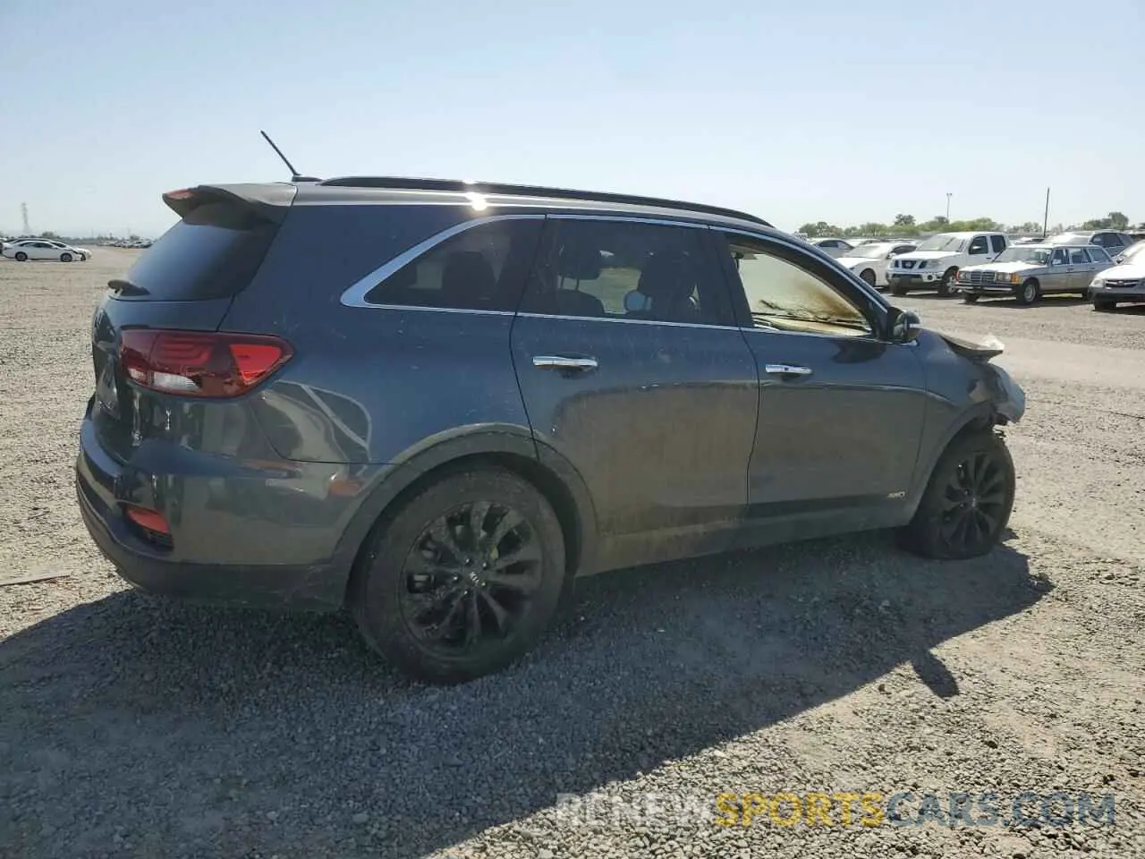 3 Photograph of a damaged car 5XYPGDA56LG675782 KIA SORENTO 2020