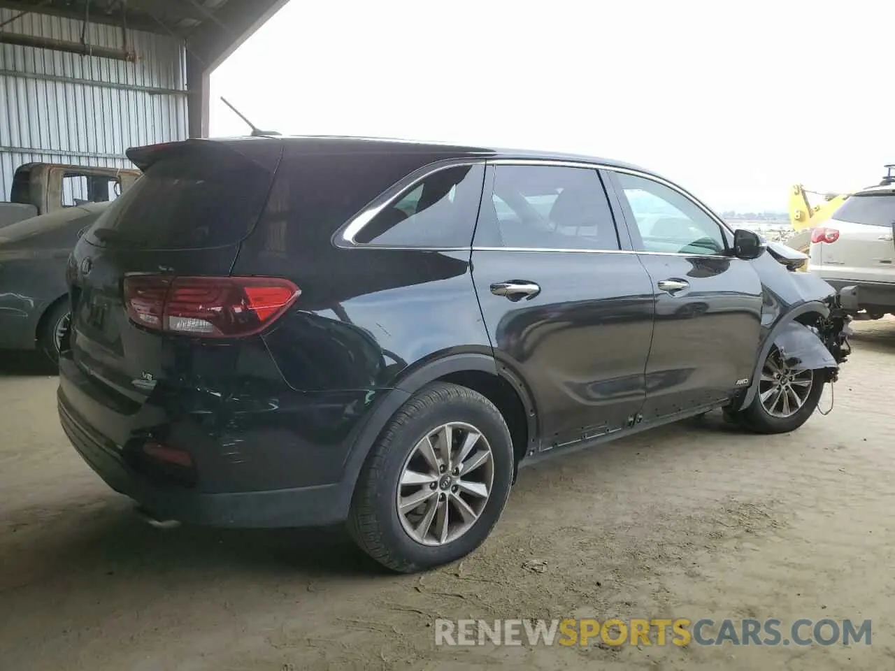 3 Photograph of a damaged car 5XYPGDA57LG617342 KIA SORENTO 2020
