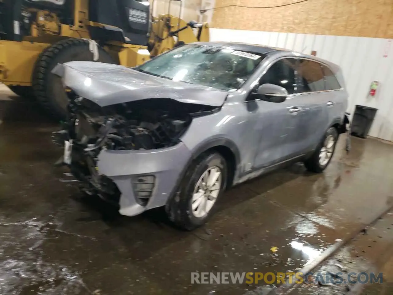 1 Photograph of a damaged car 5XYPGDA57LG617826 KIA SORENTO 2020