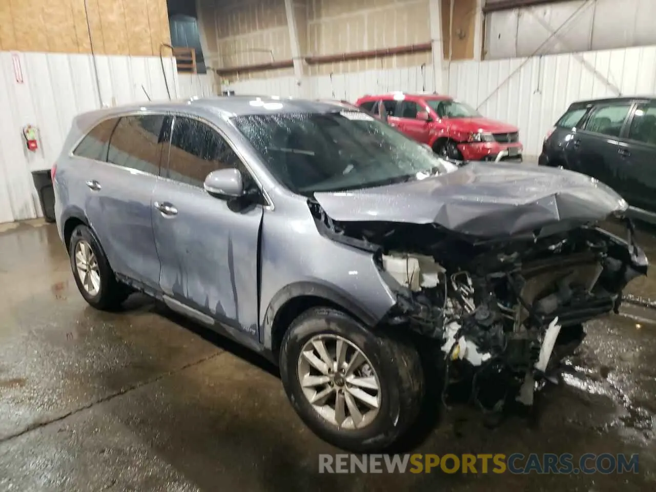 4 Photograph of a damaged car 5XYPGDA57LG617826 KIA SORENTO 2020