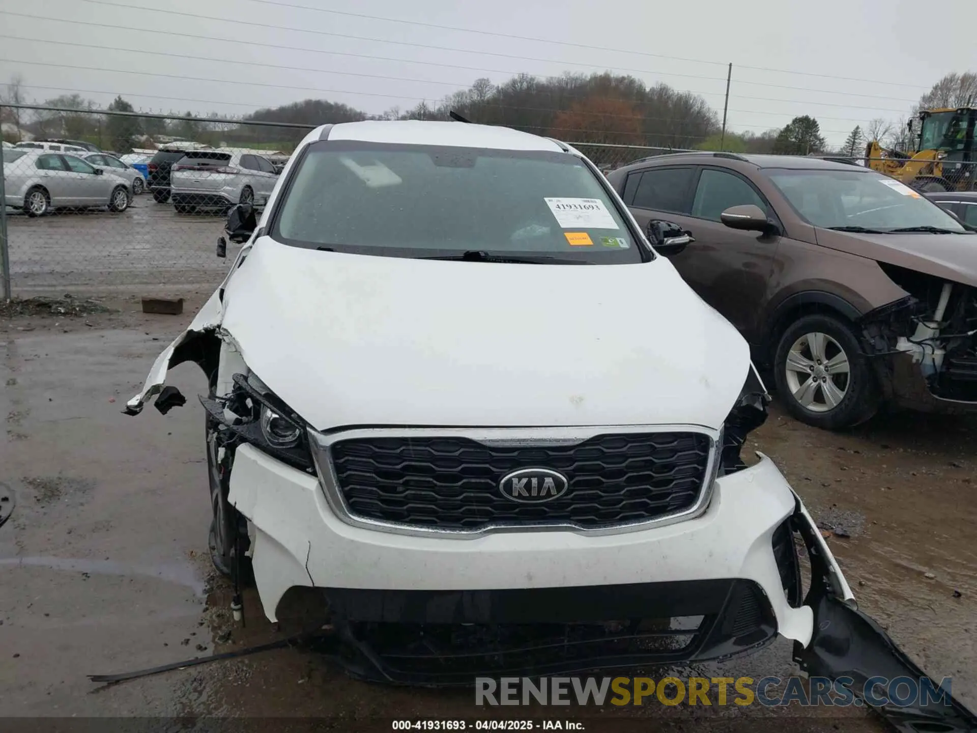12 Photograph of a damaged car 5XYPGDA59LG664842 KIA SORENTO 2020