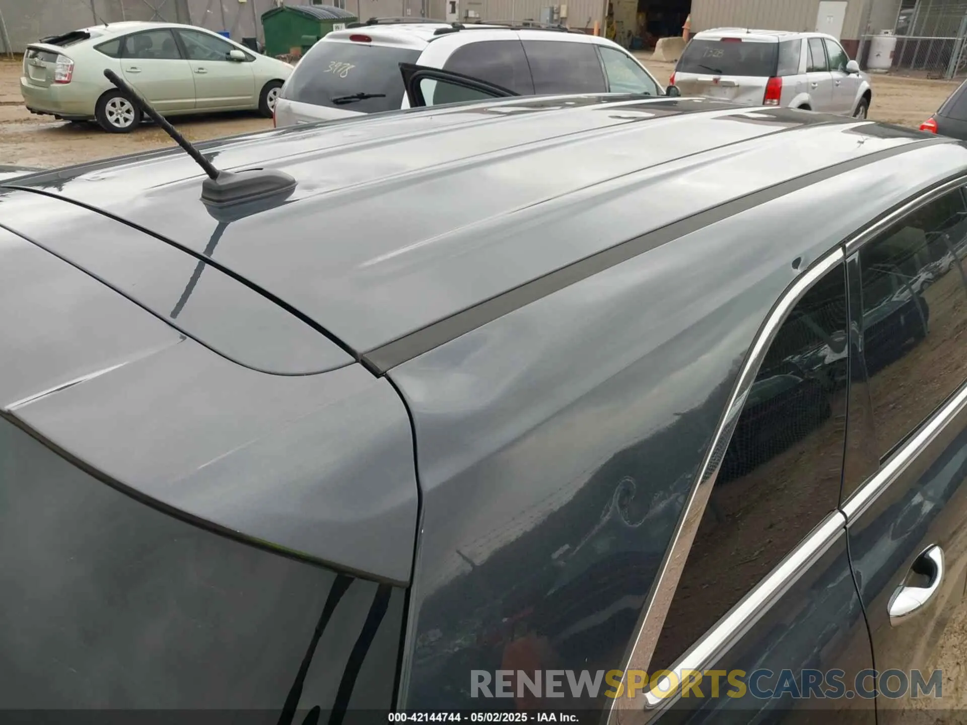 19 Photograph of a damaged car 5XYPGDA5XLG618548 KIA SORENTO 2020
