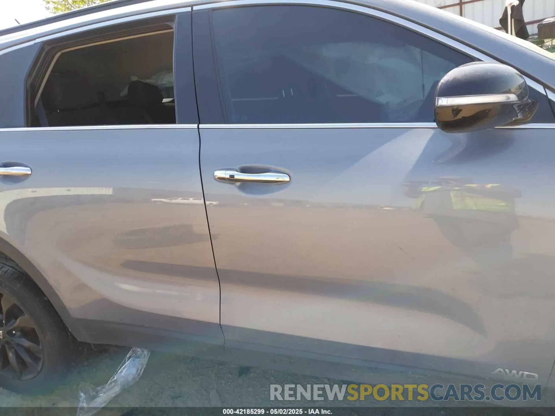 13 Photograph of a damaged car 5XYPGDA5XLG672013 KIA SORENTO 2020