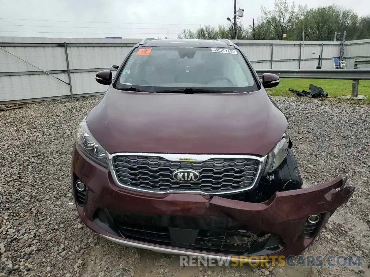 5 Photograph of a damaged car 5XYPH4A57LG693432 KIA SORENTO 2020