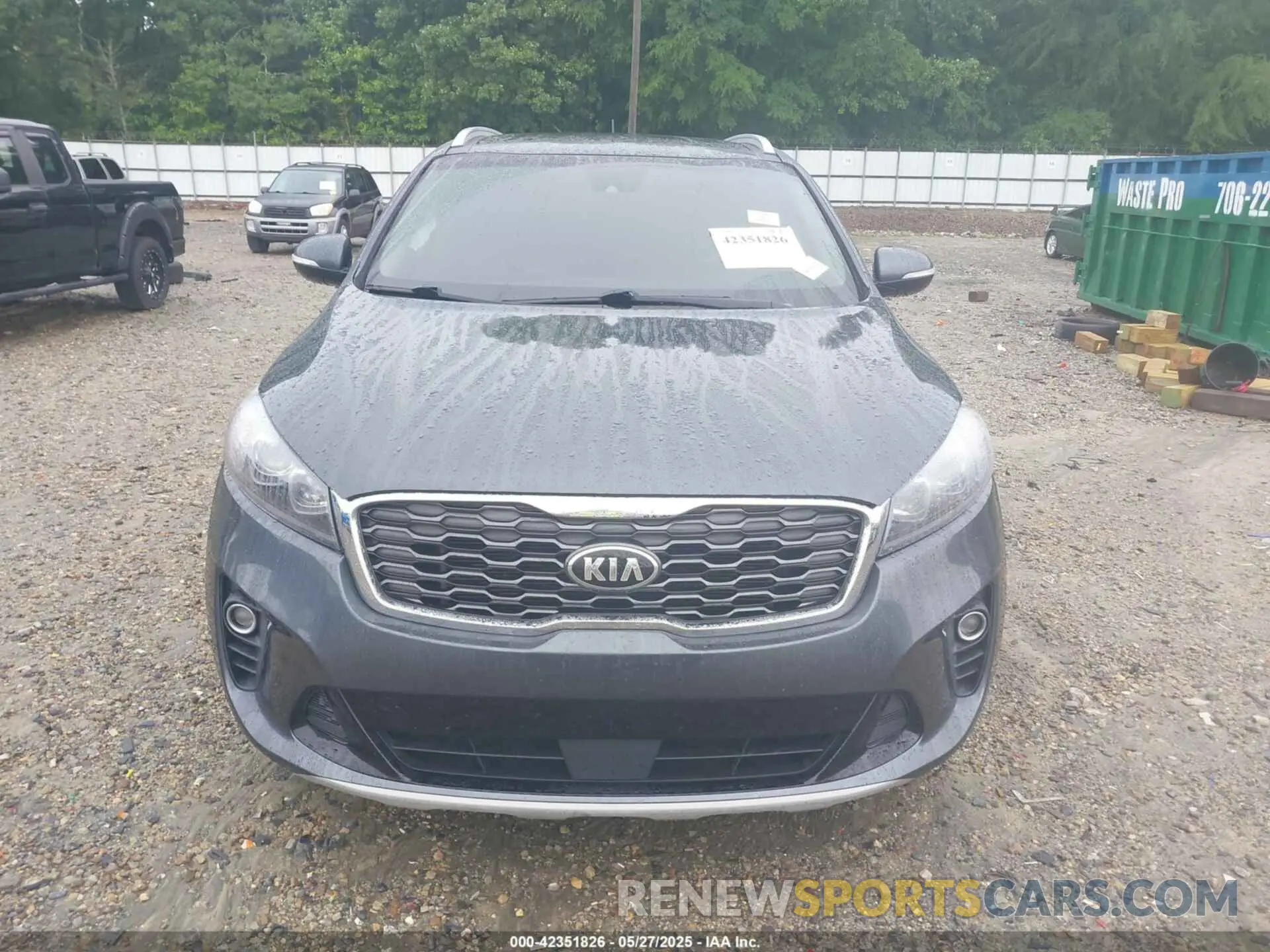 12 Photograph of a damaged car 5XYPH4A58LG658348 KIA SORENTO 2020
