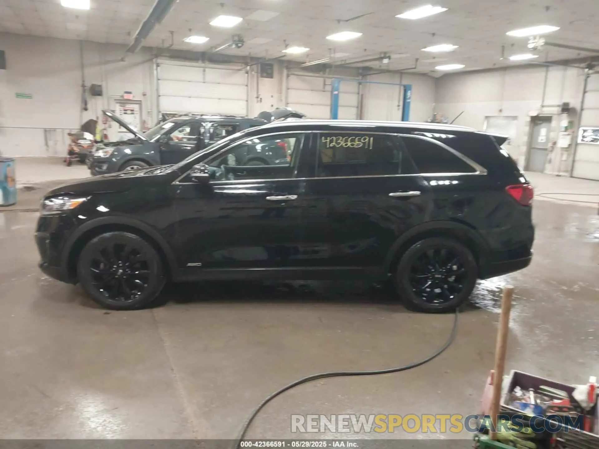 15 Photograph of a damaged car 5XYPHDA50LG688315 KIA SORENTO 2020