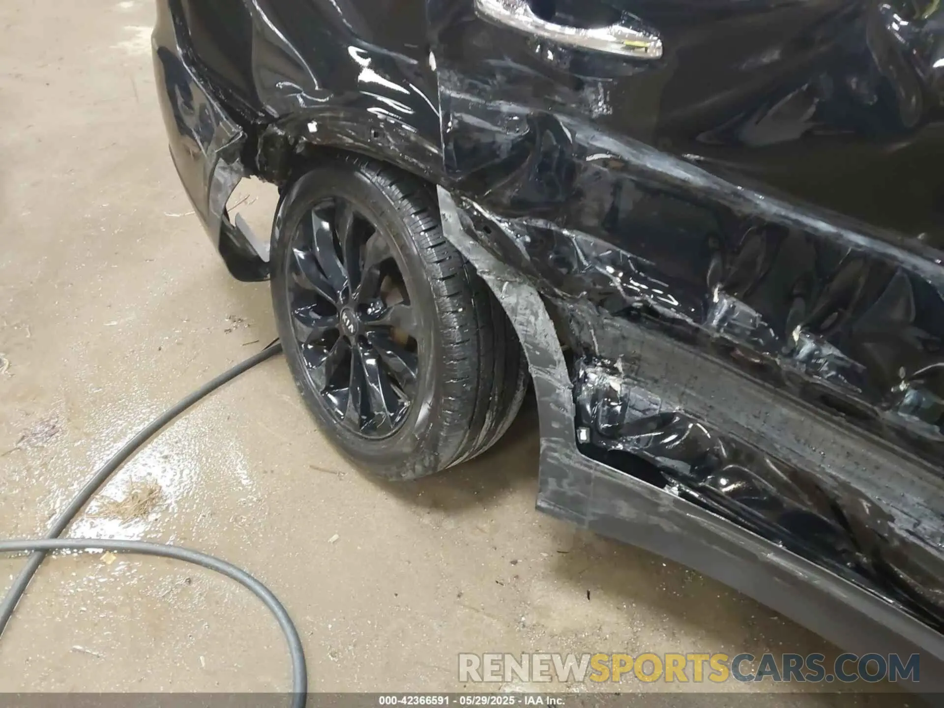 18 Photograph of a damaged car 5XYPHDA50LG688315 KIA SORENTO 2020