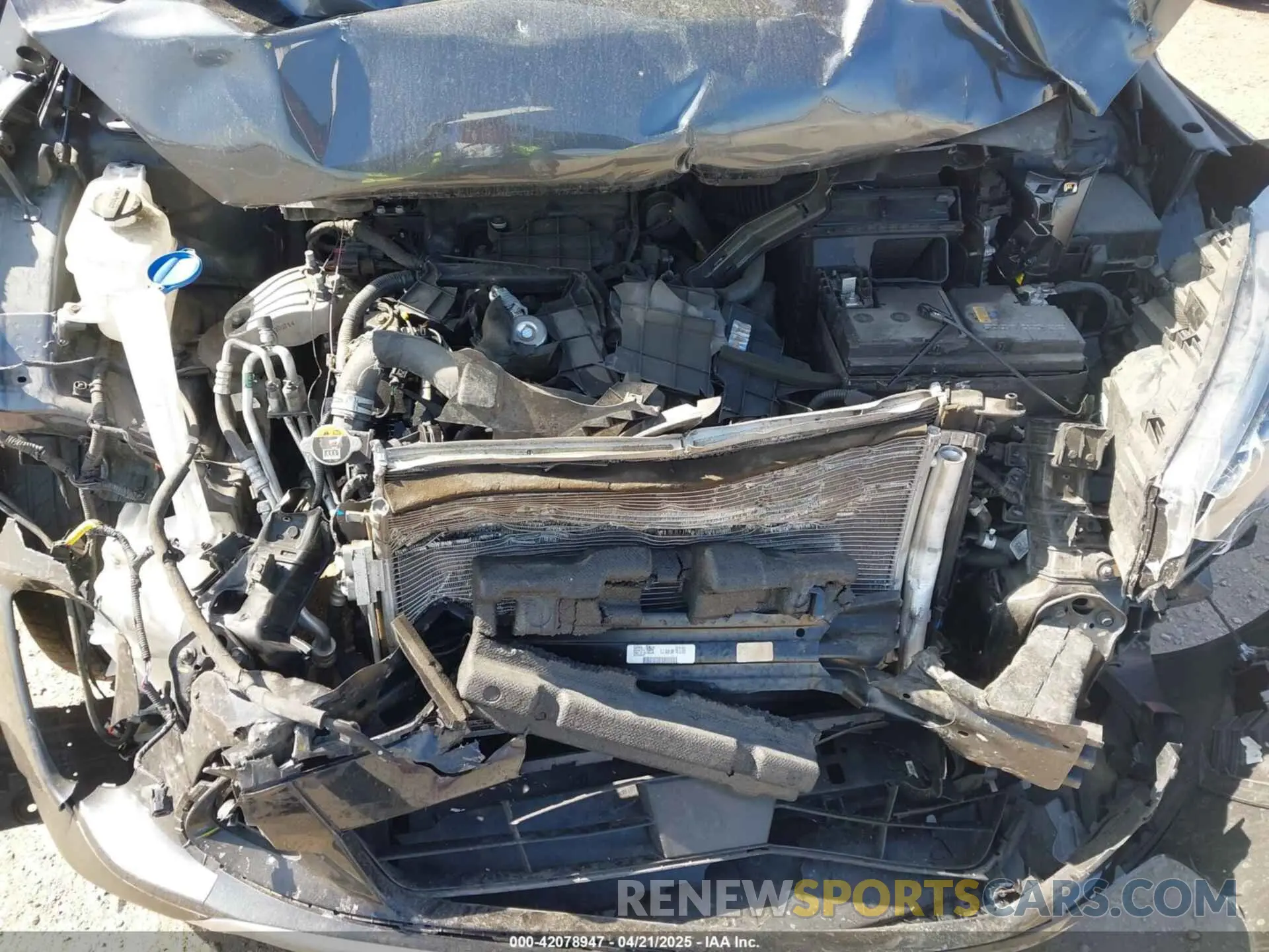 10 Photograph of a damaged car 5XYPHDA52LG710671 KIA SORENTO 2020